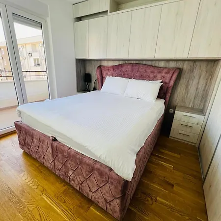 Royal - Princess Podgoriçe